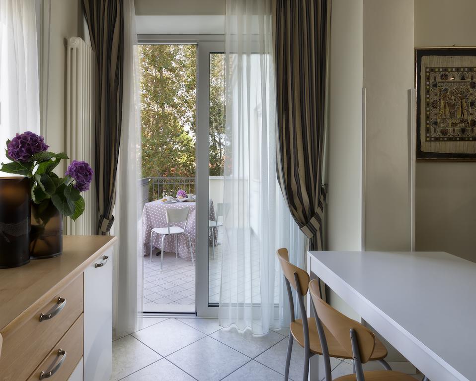 Residence Hamilton Riccione Room photo